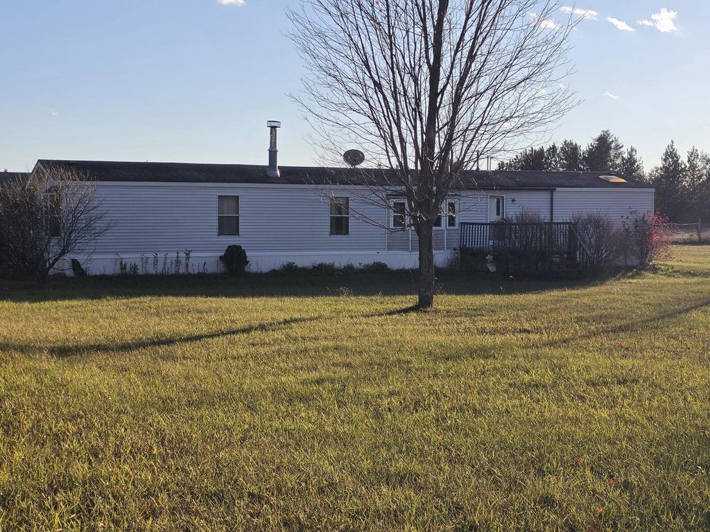 Photo of W7877 County Road Z, Pembine, WI 54156 (MLS # 1986819)