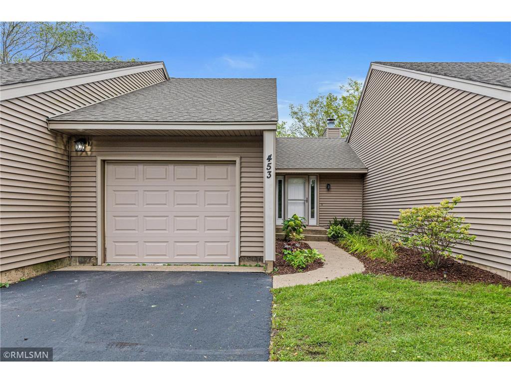 Photo of 453 Hunter Hill ROAD, Hudson, WI 54016 (MLS # 7148022)