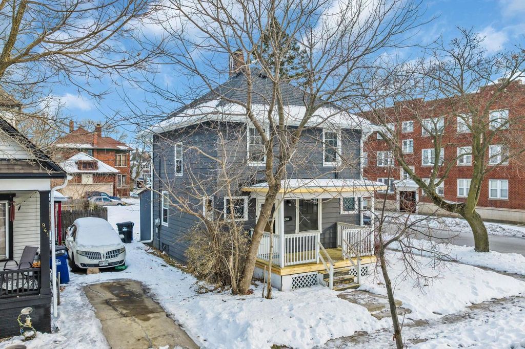 Photo of 945 Villa STREET, Racine, WI 53403 (MLS # 1945145)