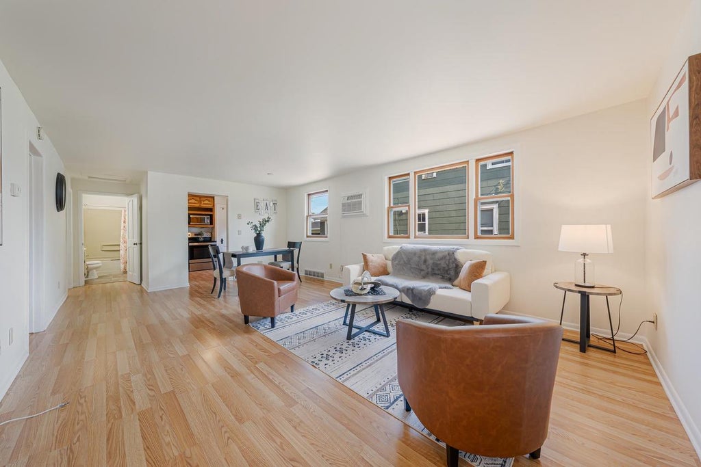 Photo of 1274 Elmwood STREET, Oshkosh, WI 54901 (MLS # 50331440)
