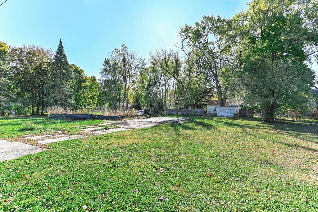 Photo of W991 Primrose ROAD, Genoa City, WI 53128 (MLS # 1940099)