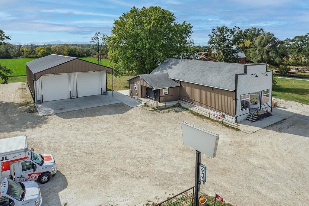 Photo of 6421 W US Highway 14 ROAD, Janesville, WI 53548 (MLS # 2010378)