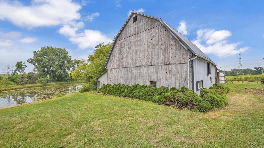 Photo of W4272 County Road G, Cedar Grove, WI 53013 (MLS # 1975284)