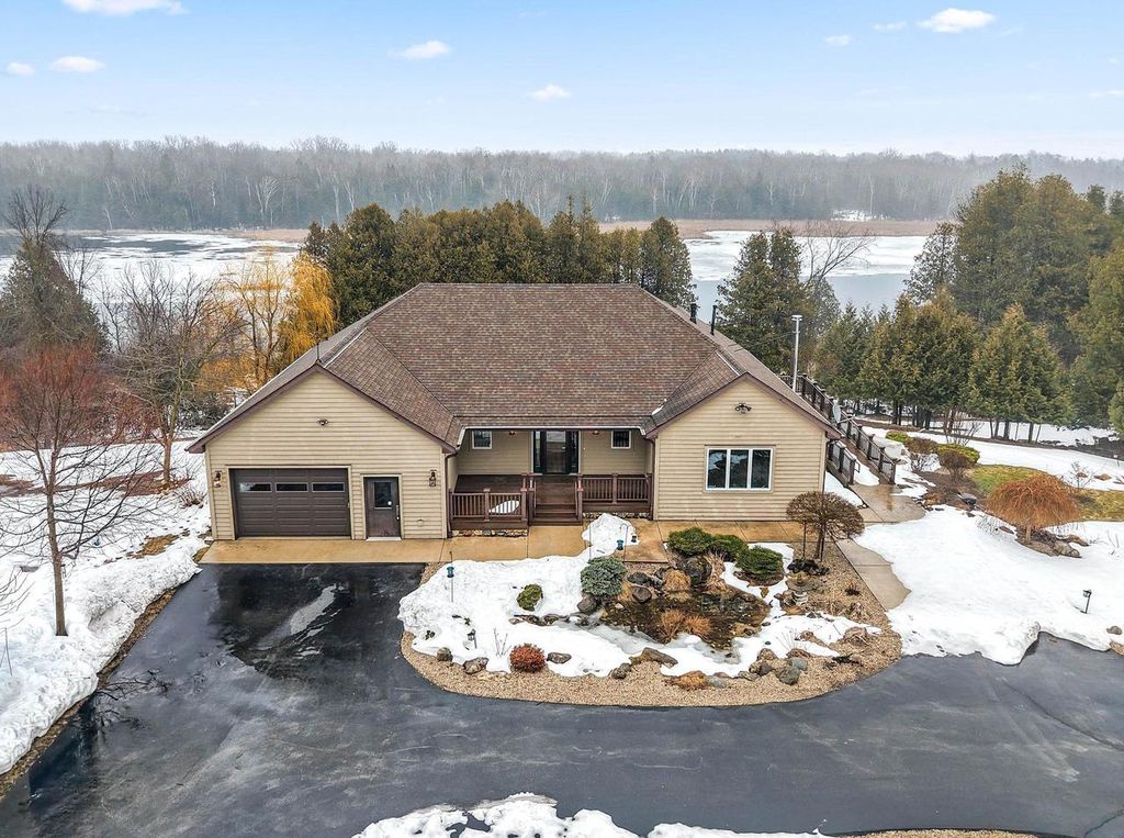 Photo of 658 N Forest DRIVE, Forestville, WI 54213 (MLS # 50322886)