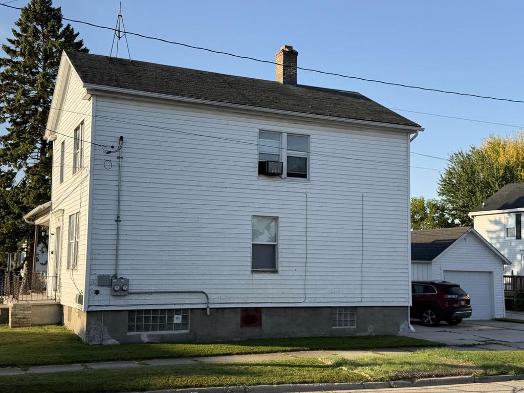 Photo of 1920 Monroe STREET, Two Rivers, WI 54241 (MLS # 1938655)
