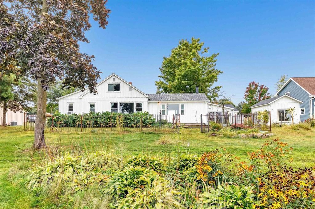 Photo of E5698 Waukaunaka STREET, Weyauwega, WI 54983 (MLS # 1938595)