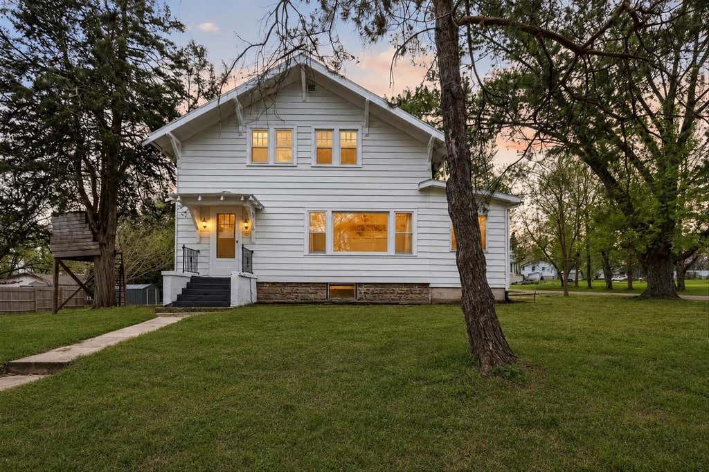 Photo of 2903 S Caroline STREET, Orfordville, WI 53576 (MLS # 2021894)