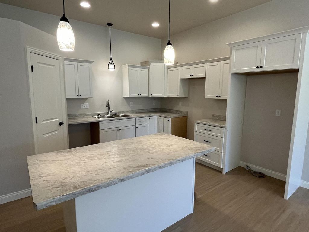 Photo of 2093 Abbey ROAD, New London, WI 54961 (MLS # 50317626)