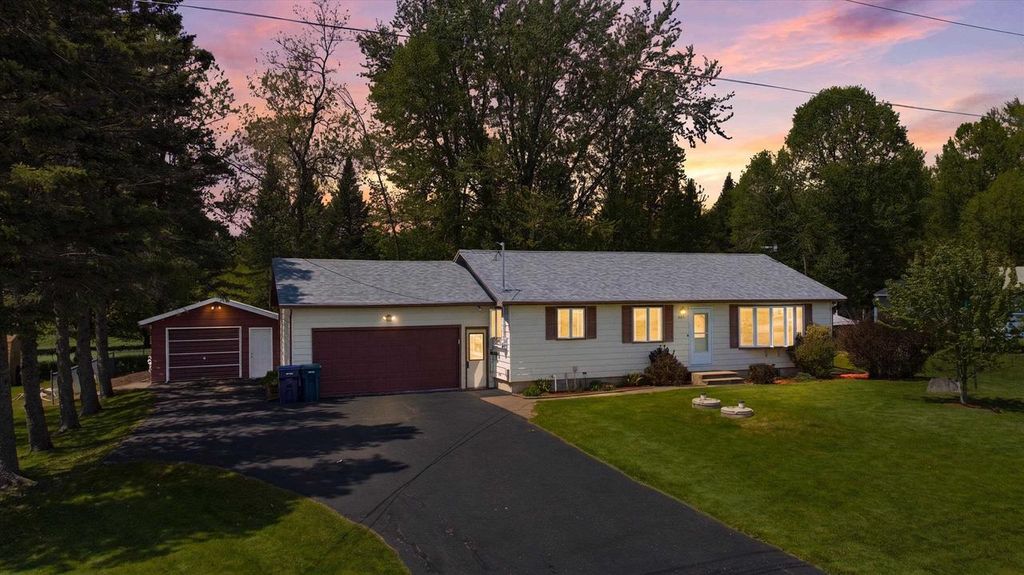 Photo of 10871 S Washington AVENUE, Marshfield, WI 54449 (MLS # 22602337)