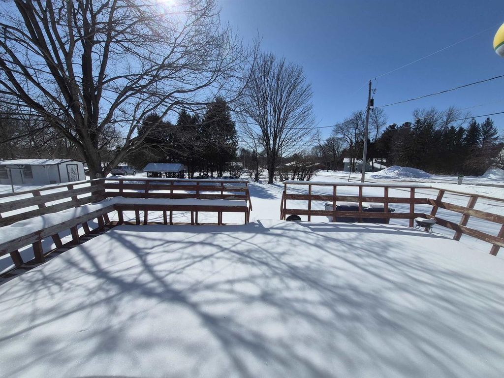 Photo of 204 E Chesak AVENUE, Edgar, WI 54426 (MLS # 22600776)