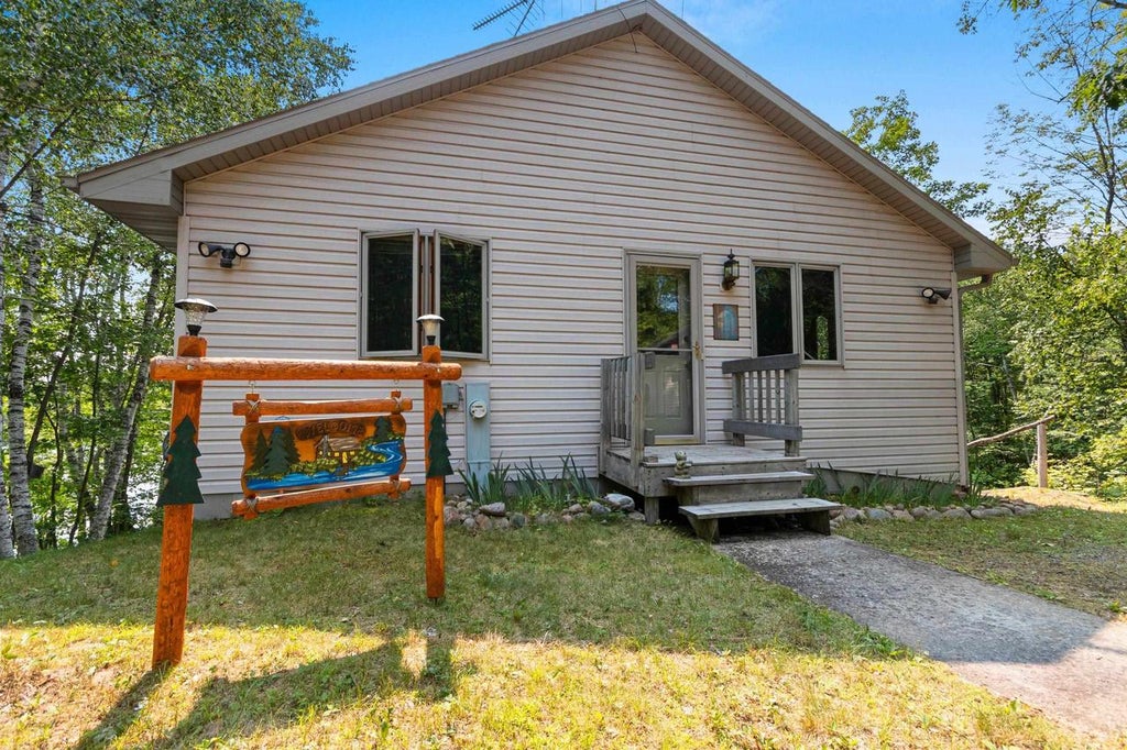 Photo of 16304 Winslow Lake LANE, Mountain, WI 54149 (MLS # 50330021)