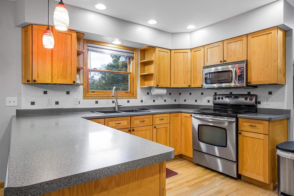 Photo of S4395 Cedarberry LANE, Baraboo, WI 53913 (MLS # 2019861)