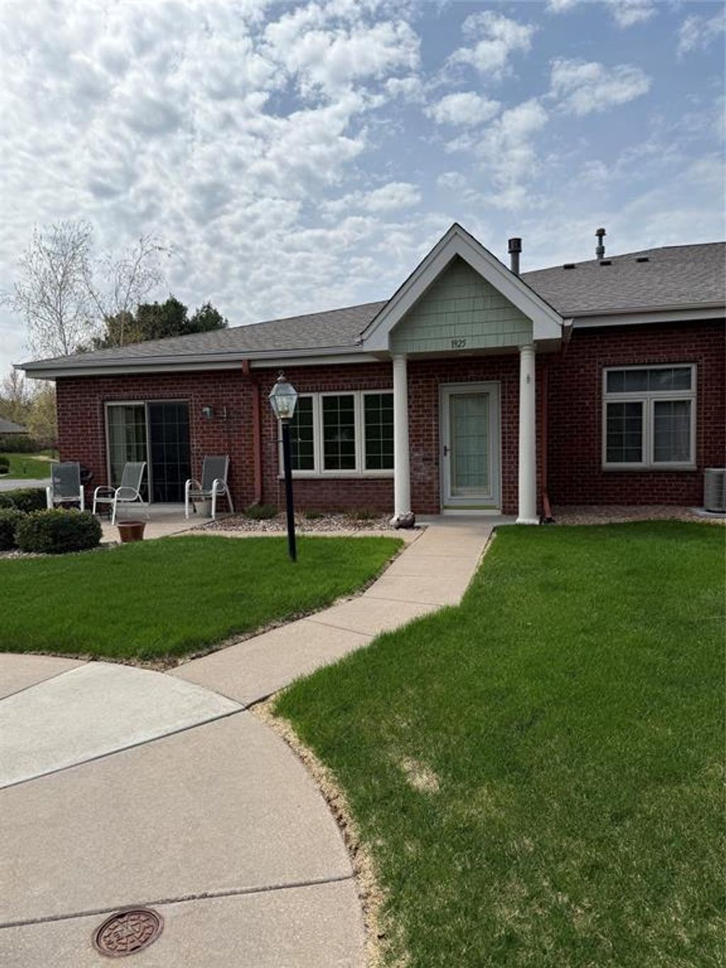 Photo of 1925 Hunter Hill ROAD, Hudson, WI 54016 (MLS # 1600436)