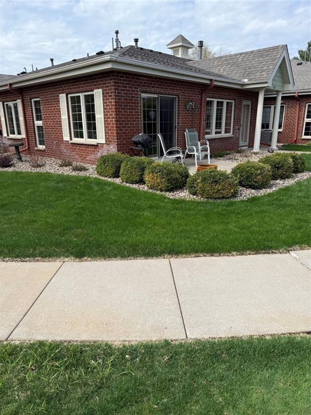 Photo of 1925 Hunter Hill ROAD, Hudson, WI 54016 (MLS # 1600436)