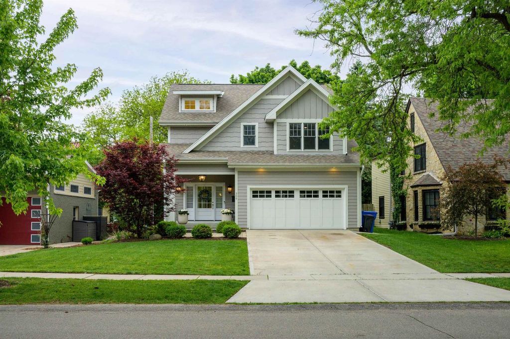 Photo of 309 Kensington DRIVE, Madison, WI 53704 (MLS # 2023994)