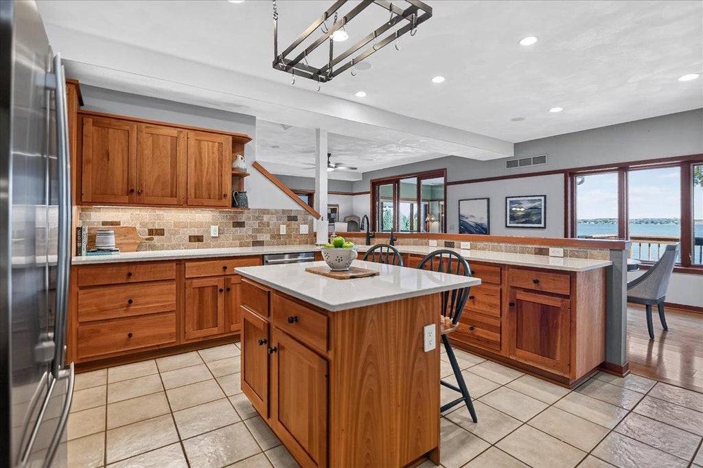 Photo of 3022 Waubesa AVENUE, Madison, WI 53711 (MLS # 2031593)