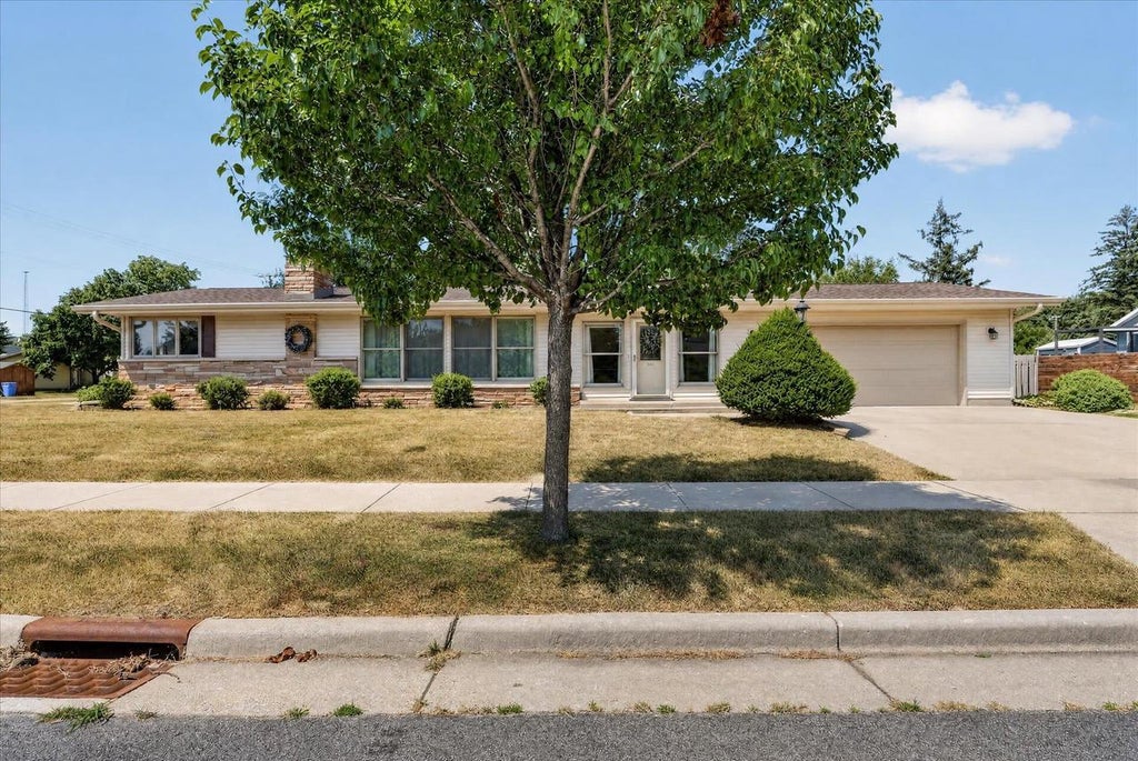 Photo of 1307 17th STREET, Brodhead, WI 53520 (MLS # 2029085)