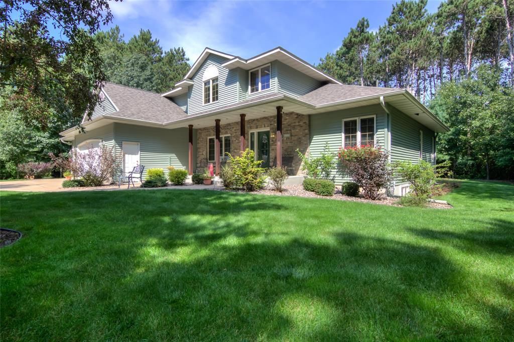 Photo of E4400 Pinewood CIRCLE, Eleva, WI 54738 (MLS # 1600346)