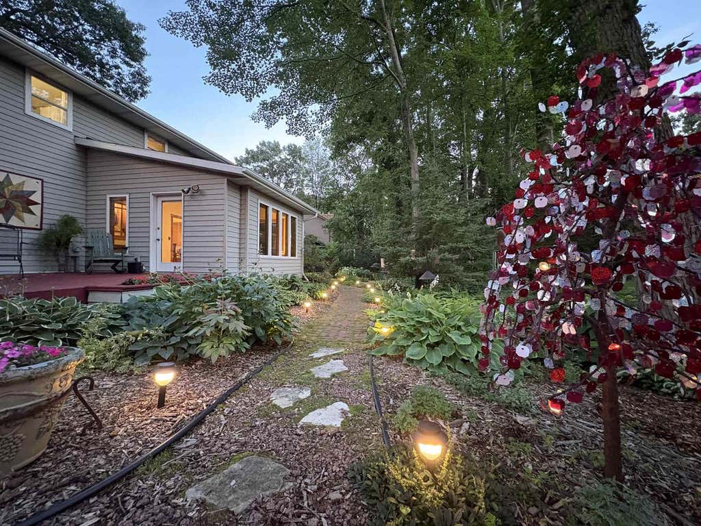 Photo of 2026 Candle WAY, Green Bay, WI 54304 (MLS # 50328929)