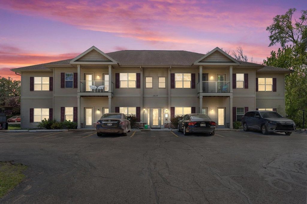 Photo of 1517 Martin STREET #6, Madison, WI 53713 (MLS # 2017331)