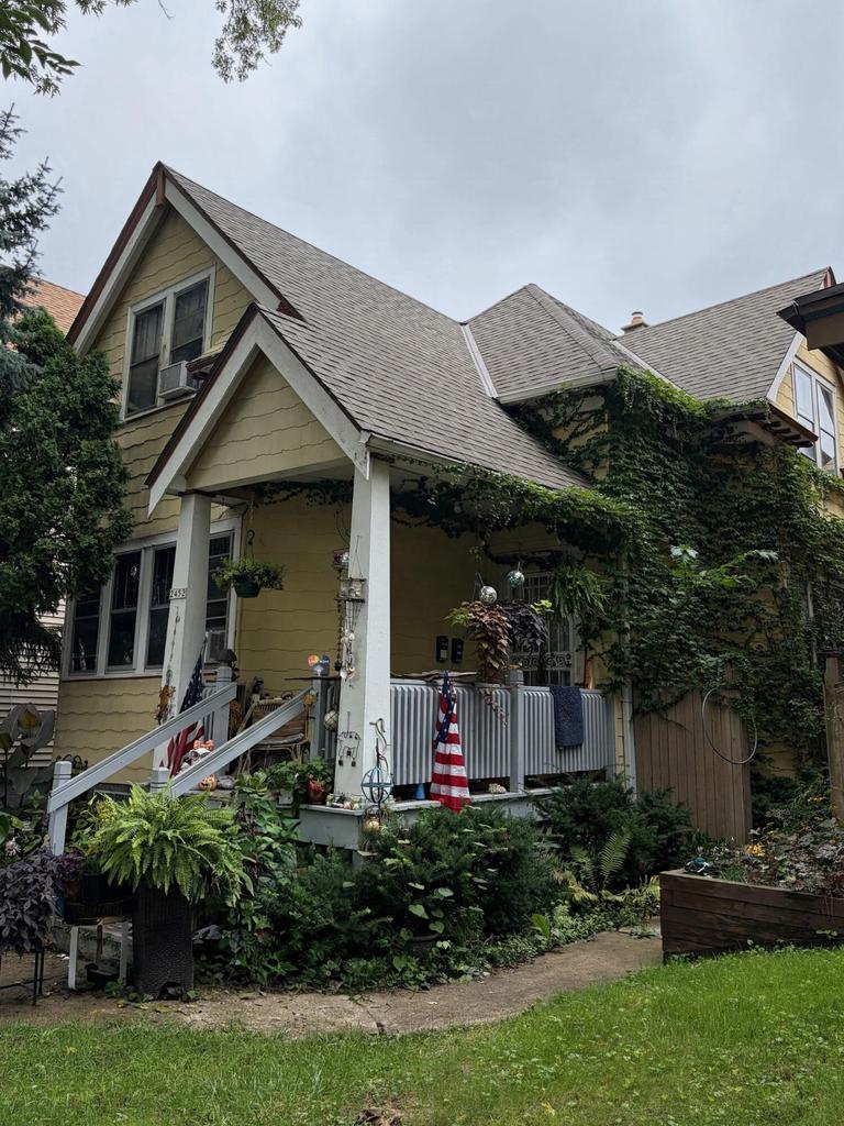 Photo of 2452 N Humboldt BOULEVARD, Milwaukee, WI 53212 (MLS # 1985308)