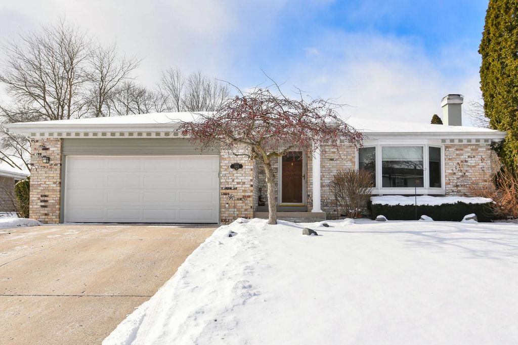 Photo of 1143 Rainbow COURT, Mukwonago, WI 53149 (MLS # 1949305)