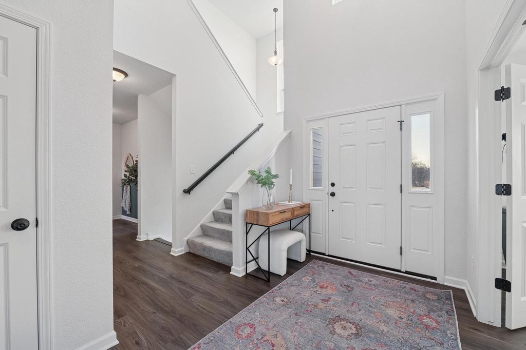 Photo of W139N6328 Bridal Wreath LANE, Menomonee Falls, WI 53051 (MLS # 1946810)