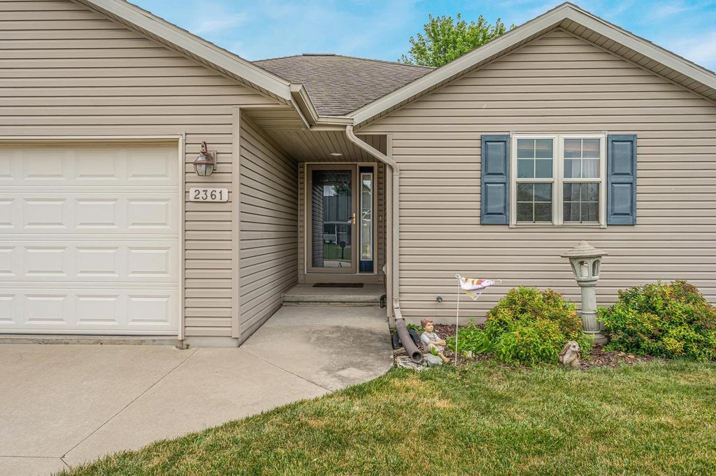 Photo of 2361 Indy COURT, De Pere, WI 54115 (MLS # 50330339)