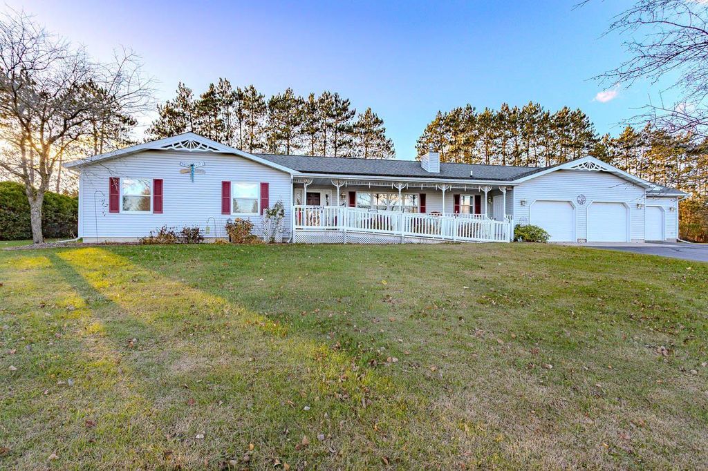 Photo of 710 Rio Grande DRIVE, Merrill, WI 54452 (MLS # 22505318)