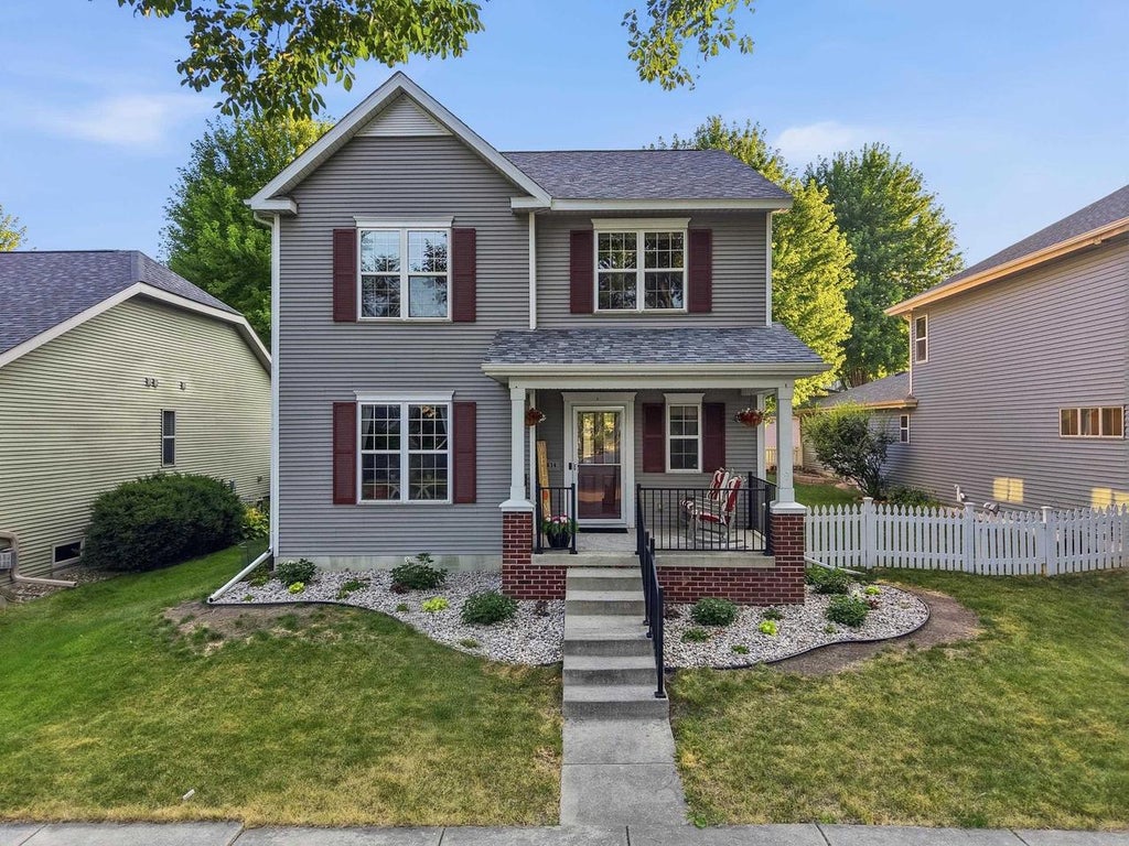 Photo of 614 McLean DRIVE, Madison, WI 53718 (MLS # 2027311)
