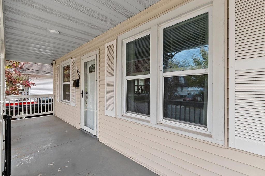 Photo of 1450 Chicago STREET, Green Bay, WI 54301 (MLS # 50325258)