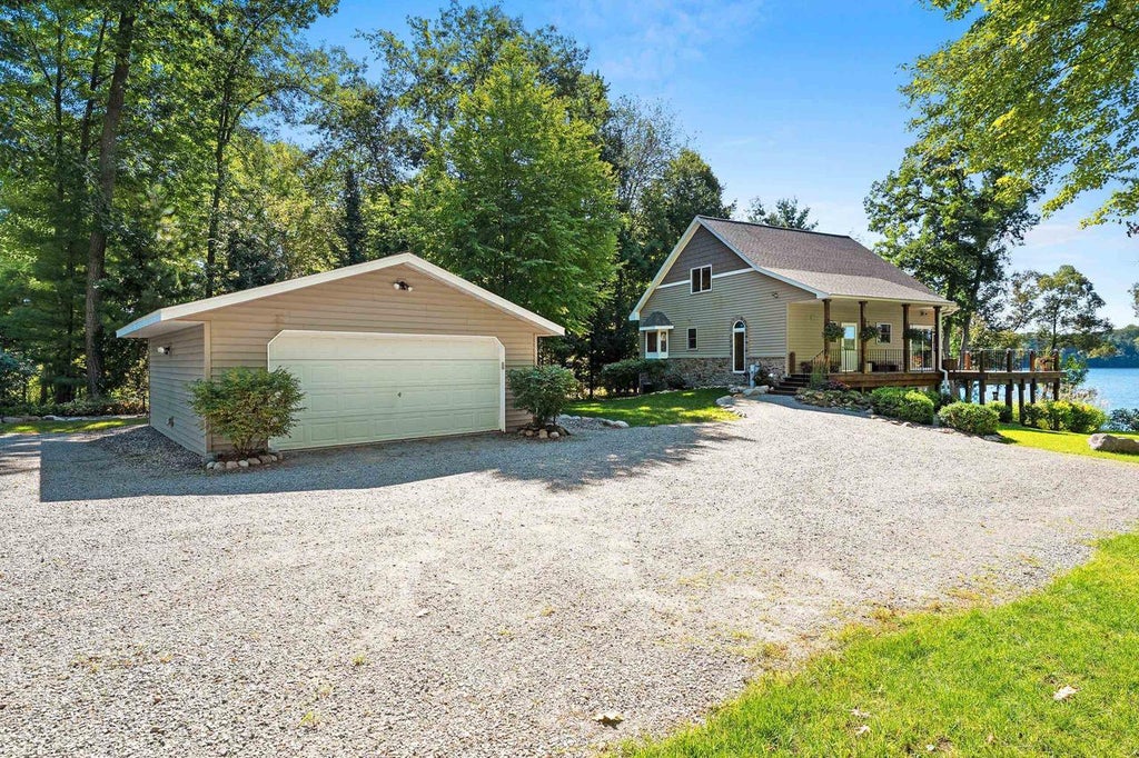 Photo of W11381 Carrie LANE, Pound, WI 54161 (MLS # 50331819)