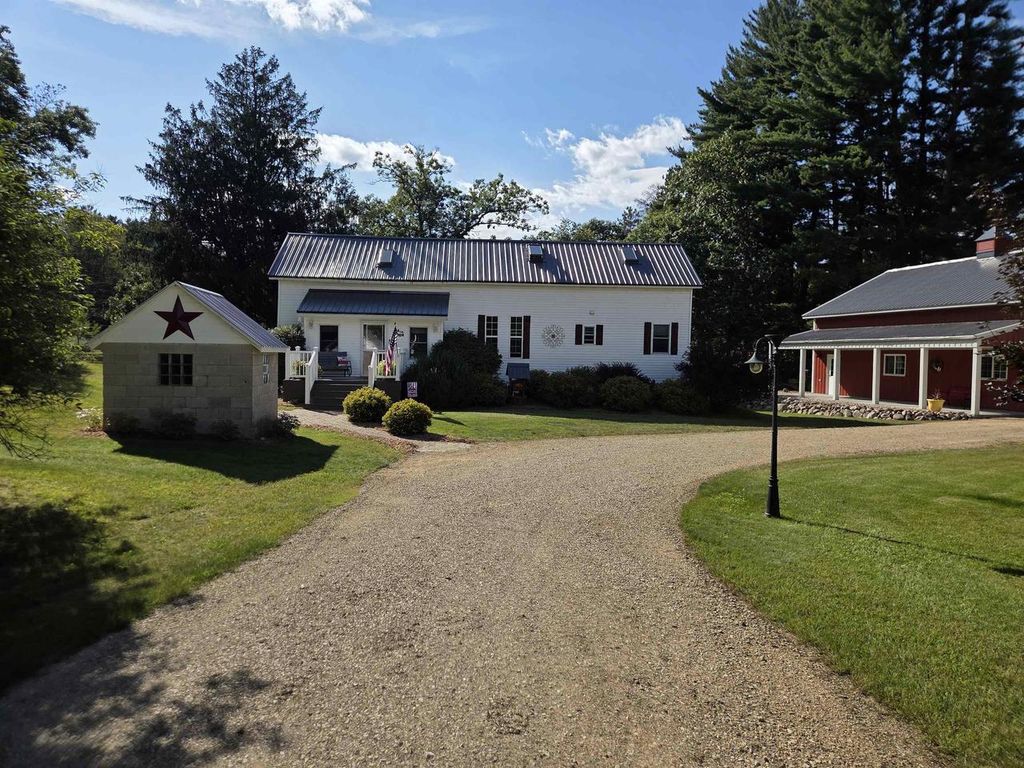 Photo of 7015 N 2nd DRIVE, Westfield, WI 53964 (MLS # 2021284)