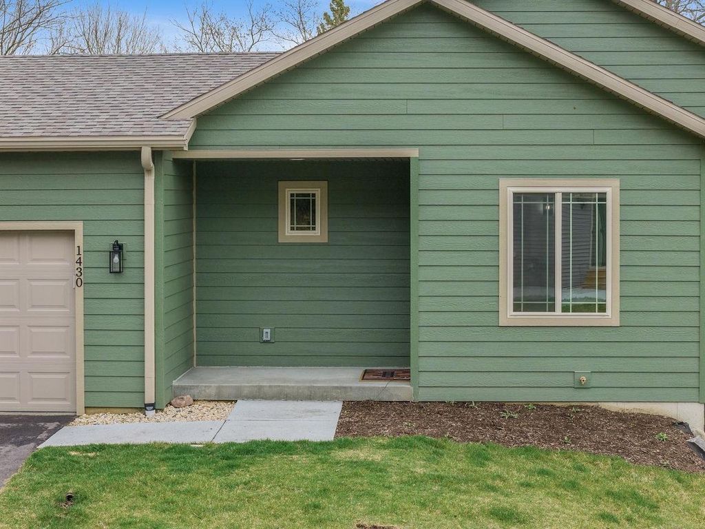 Photo of 1430 Martiny COURT, Baraboo, WI 53913 (MLS # 2021818)