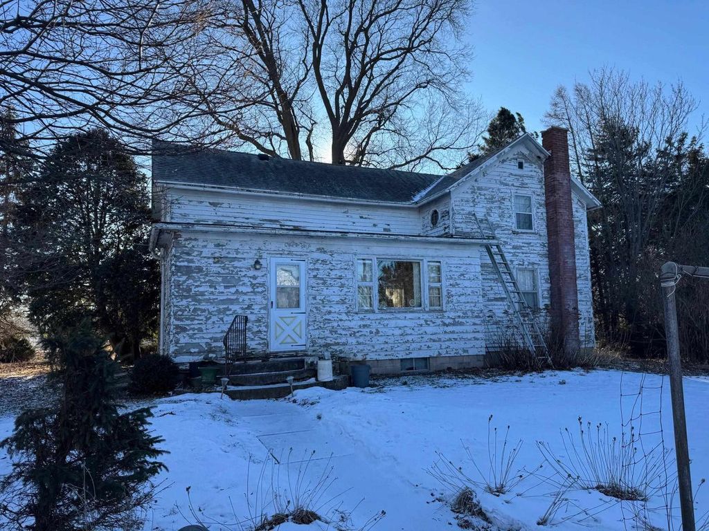 Photo of W2672 County Rd G, Seymour, WI 54165 (MLS # 50320059)