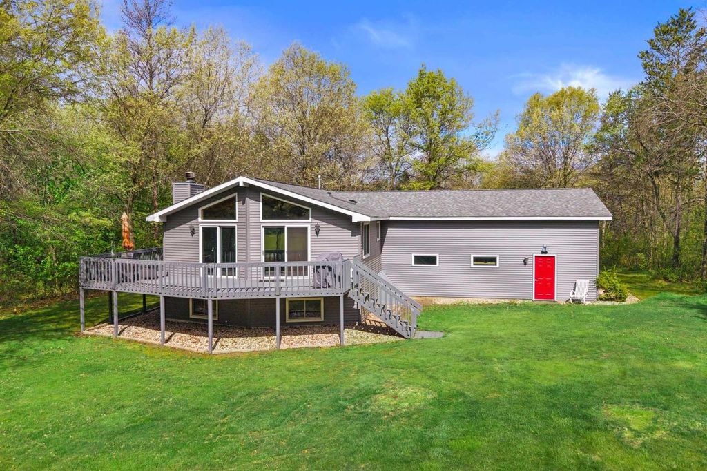 Photo of 1319 Eagle TRAIL, Nekoosa, WI 54457 (MLS # 2023864)