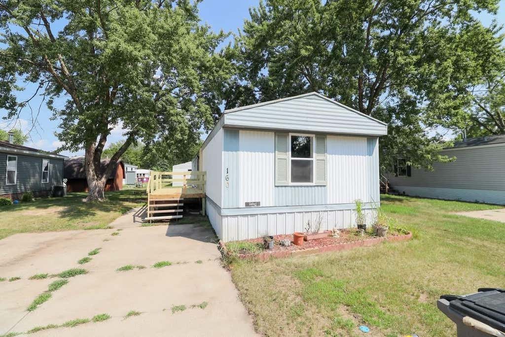 Photo of 160 Buckingham LANE, Holmen, WI 54636 (MLS # 2029567)