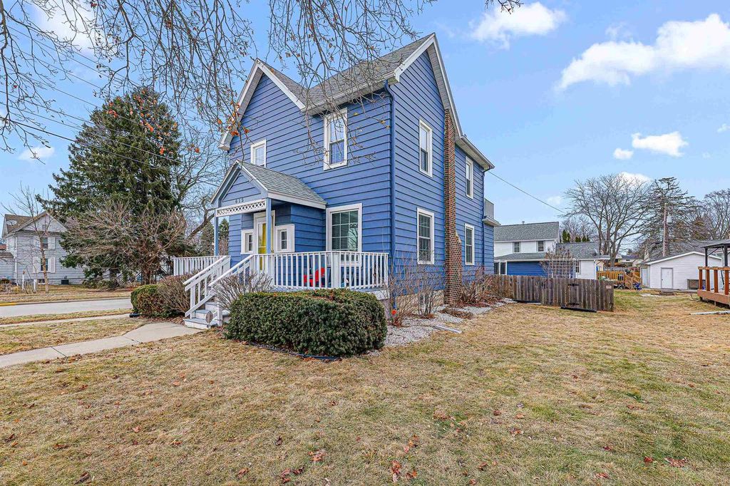 Photo of 615 De Clark STREET, Beaver Dam, WI 53916 (MLS # 2017483)