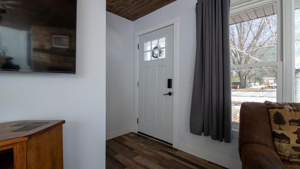 Photo of 412 S Cypress AVENUE, Marshfield, WI 54449 (MLS # 22601128)