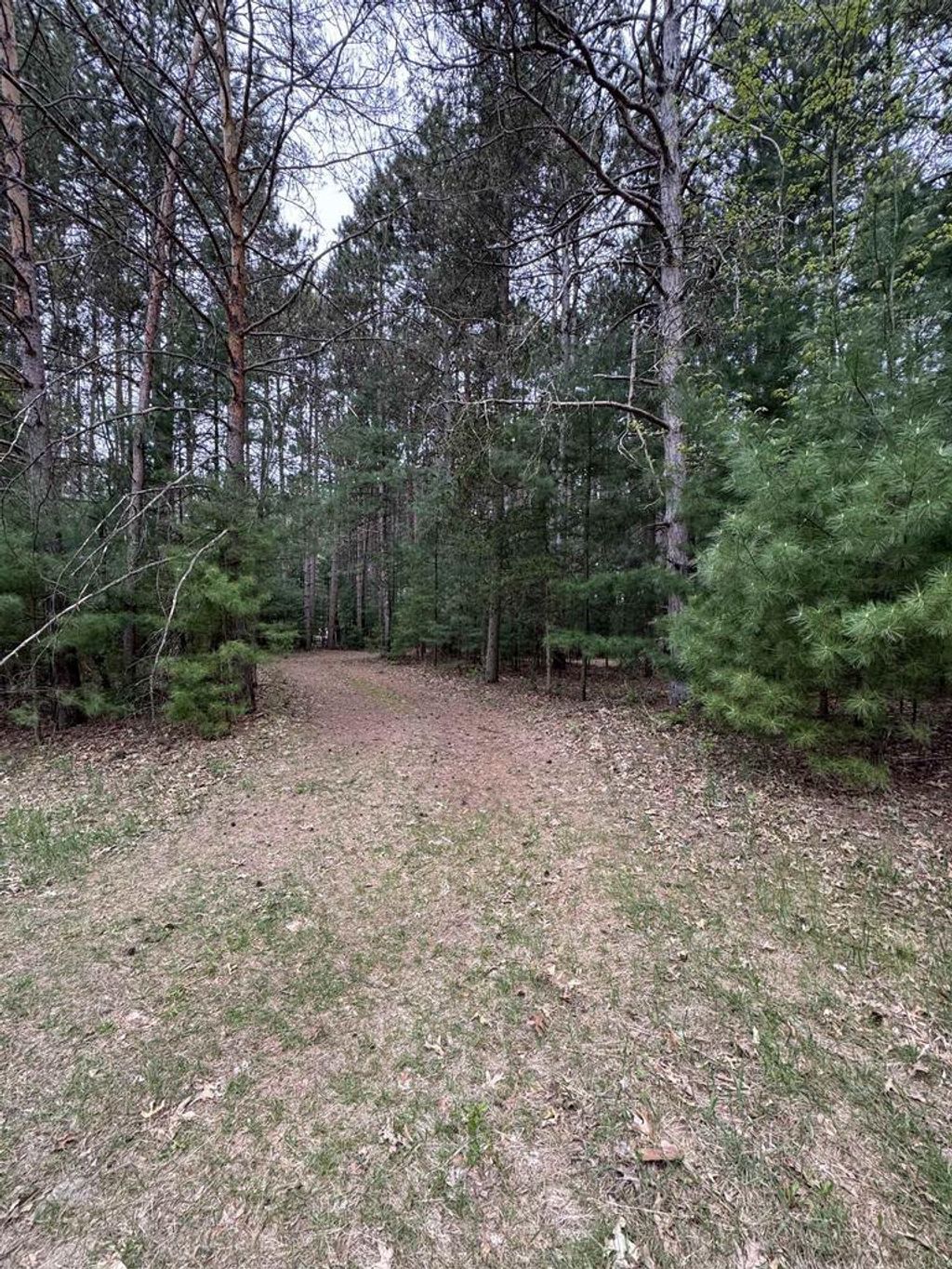 Photo of N2343 E Pine CIRCLE, Redgranite, WI 54970 (MLS # 2022900)