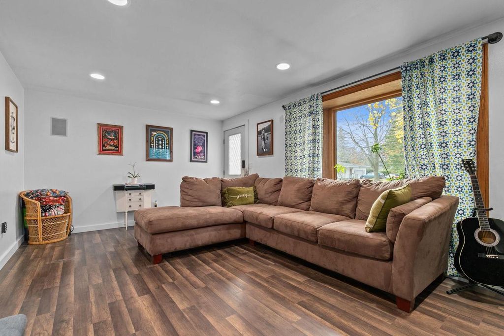 Photo of 602 North STREET, Waupaca, WI 54981 (MLS # 50317904)