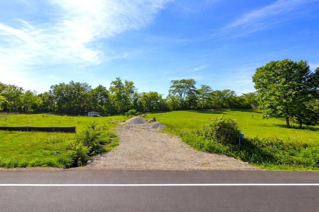 Photo of 6312 368th AVENUE, Burlington, WI 53105 (MLS # 2017162)