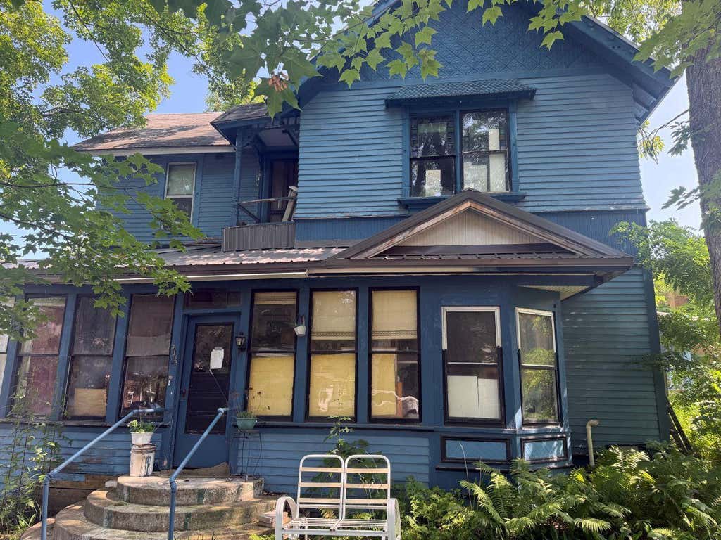 Photo of 312 E Garfield AVENUE, Marion, WI 54950 (MLS # 50330564)