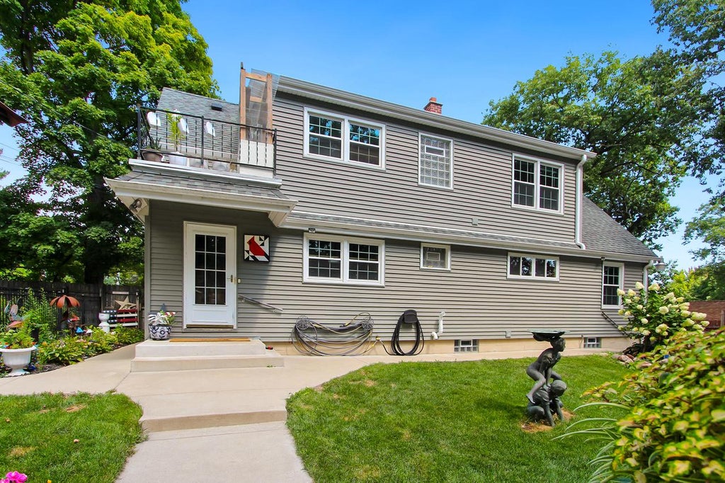 Photo of 1823 W Ramsey AVENUE, Milwaukee, WI 53221 (MLS # 1978715)