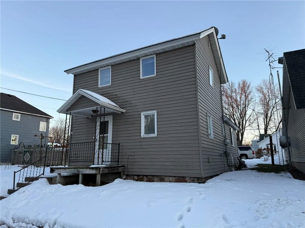 Photo of 205 E Canal STREET, Chippewa Falls, WI 54729 (MLS # 1597951)