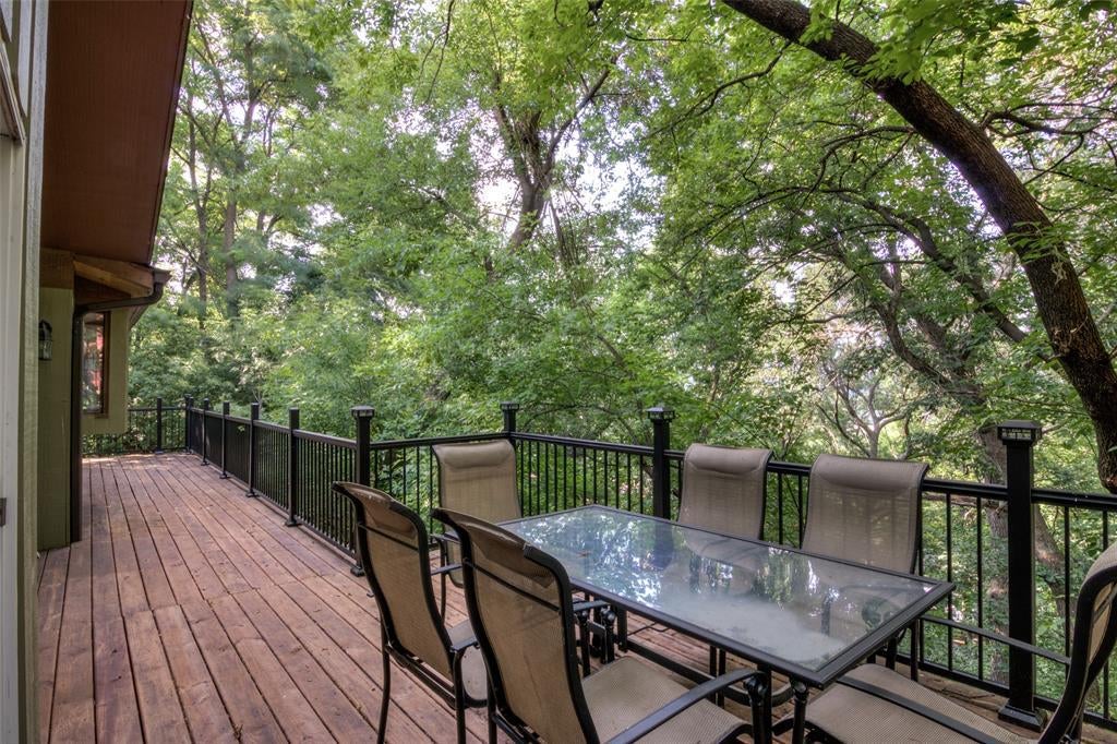 Photo of 608 Manor COURT, Altoona, WI 54720 (MLS # 1603719)