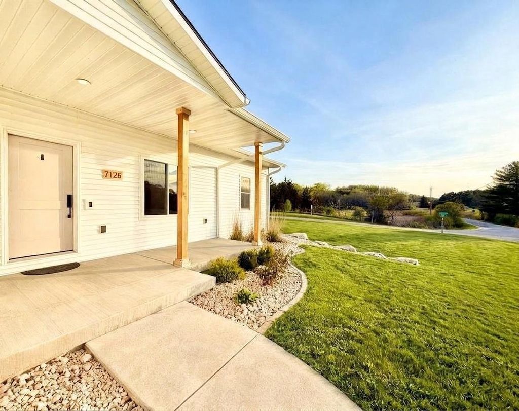 Photo of S7126 Owls Head Road ROAD, Merrimac, WI 53561 (MLS # 2023334)