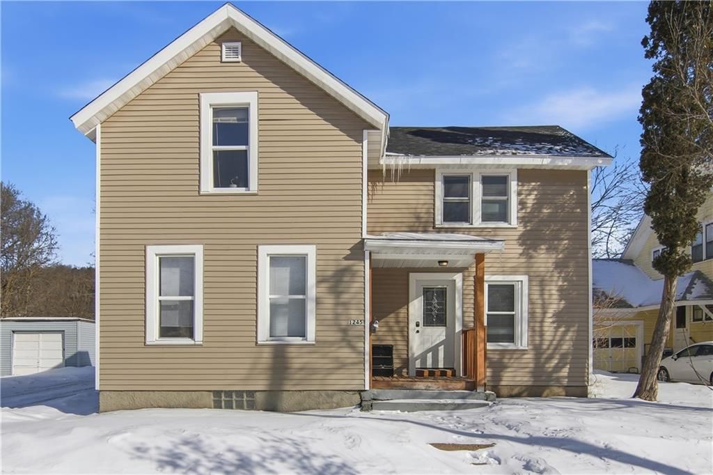 Photo of 1245 S Farwell STREET, Eau Claire, WI 54701 (MLS # 1597991)