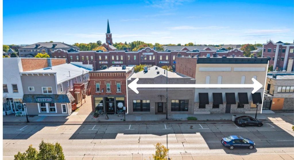 Photo of 419 Main AVENUE, De Pere, WI 54115 (MLS # 50316624)