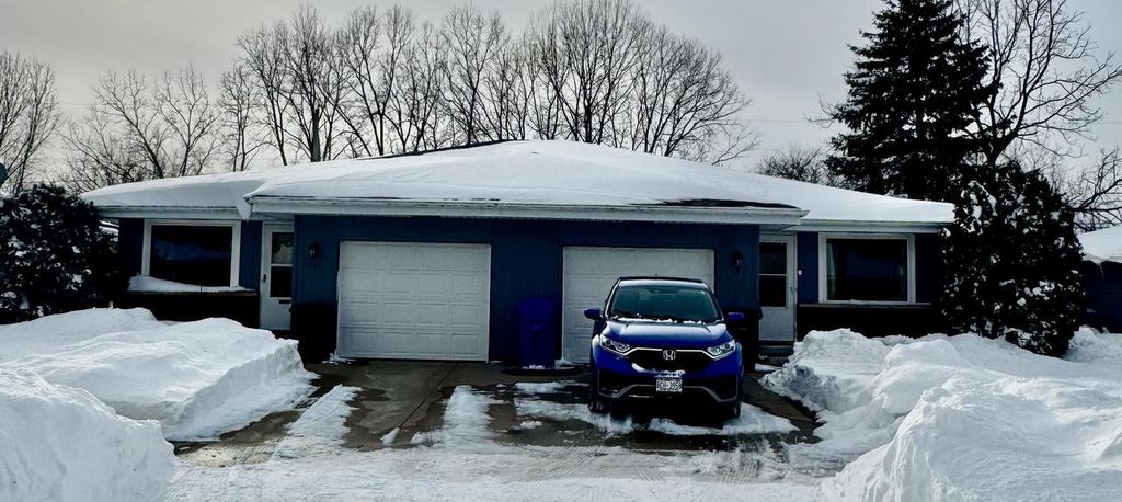 Photo of 1531 N Birchwood AVENUE, Appleton, WI 54914 (MLS # 50322381)